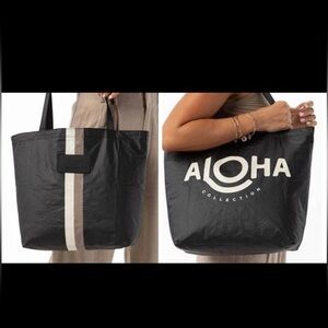 Aloha Collection Le-Voyager RVS Tote 
Caffe/Black NWT